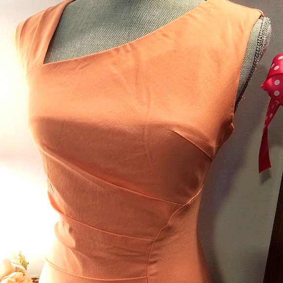 🤗🤗🤗NWOT Asymmetrica Vintage Style Wiggle Dress - Picture 5 of 6
